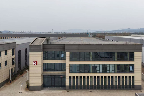 خراطيم وصمامات صينية